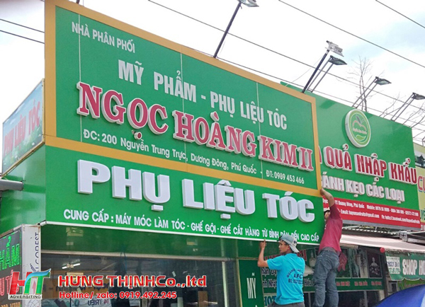 Mặt dựng alu gắn chữ nổi mica