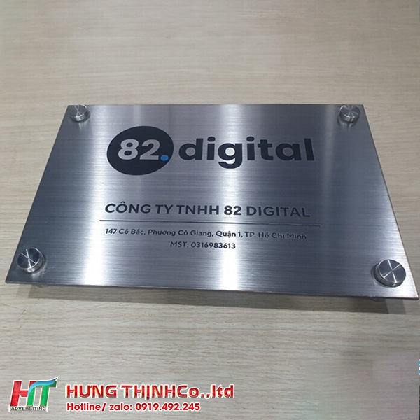 Bảng hiệu inox ăn mòn