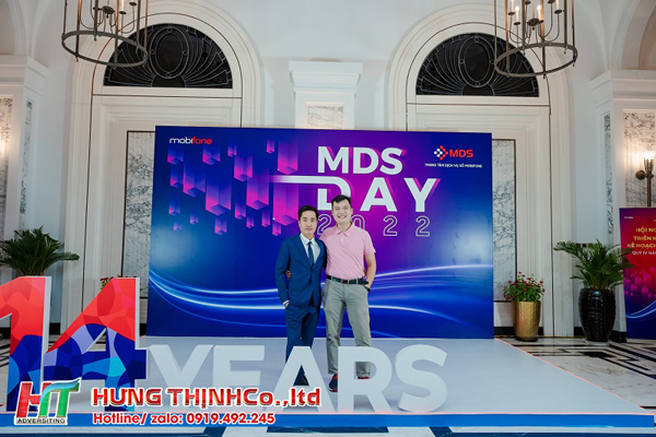 Thiết kế và thi công backdrop sự kiện sang trọng