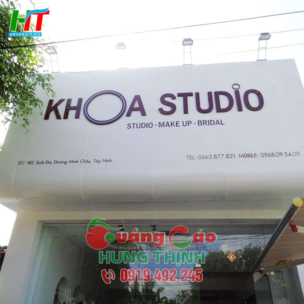 Thi công bảng hiệu giá rẻ cho cửa hàng